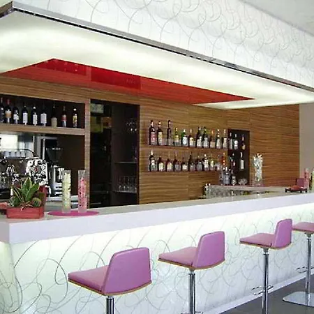 Deltahotel