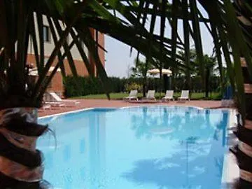 Deltahotel Hotel 4*